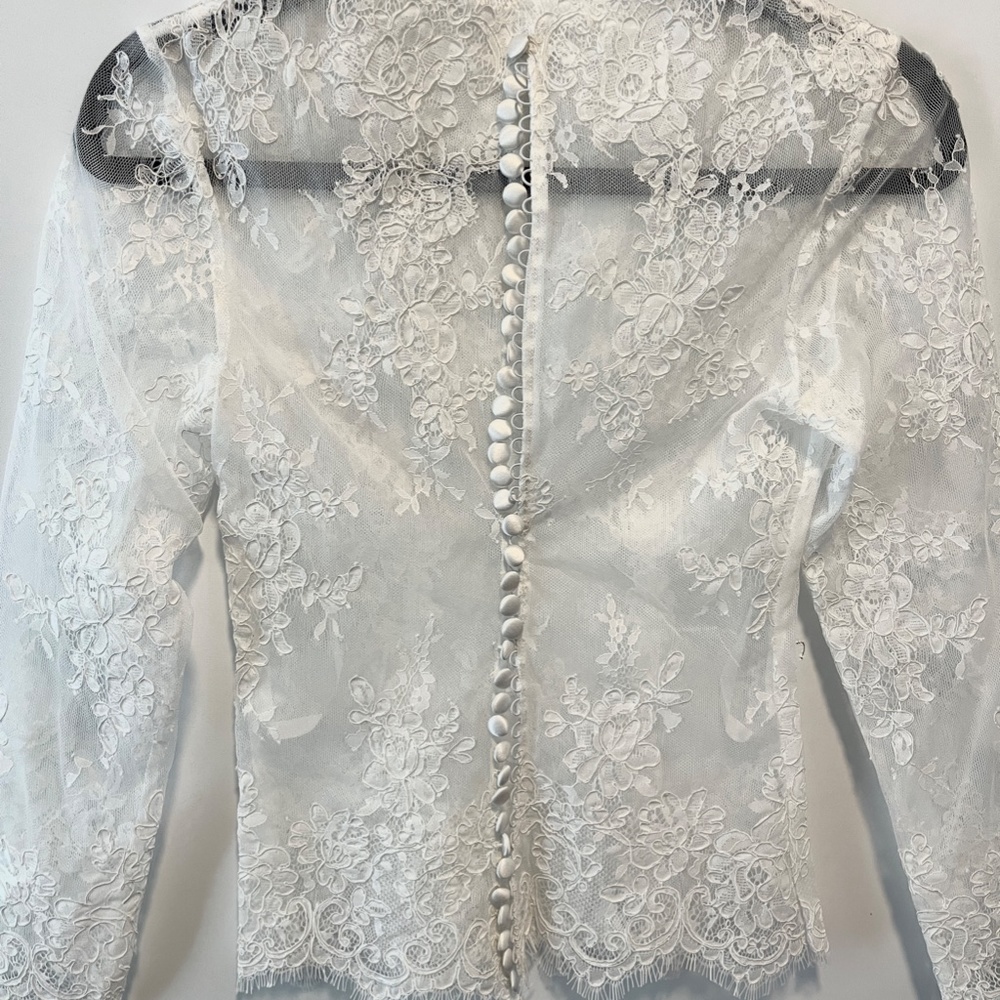 Ivory Lace Top - Picture 3 of 4